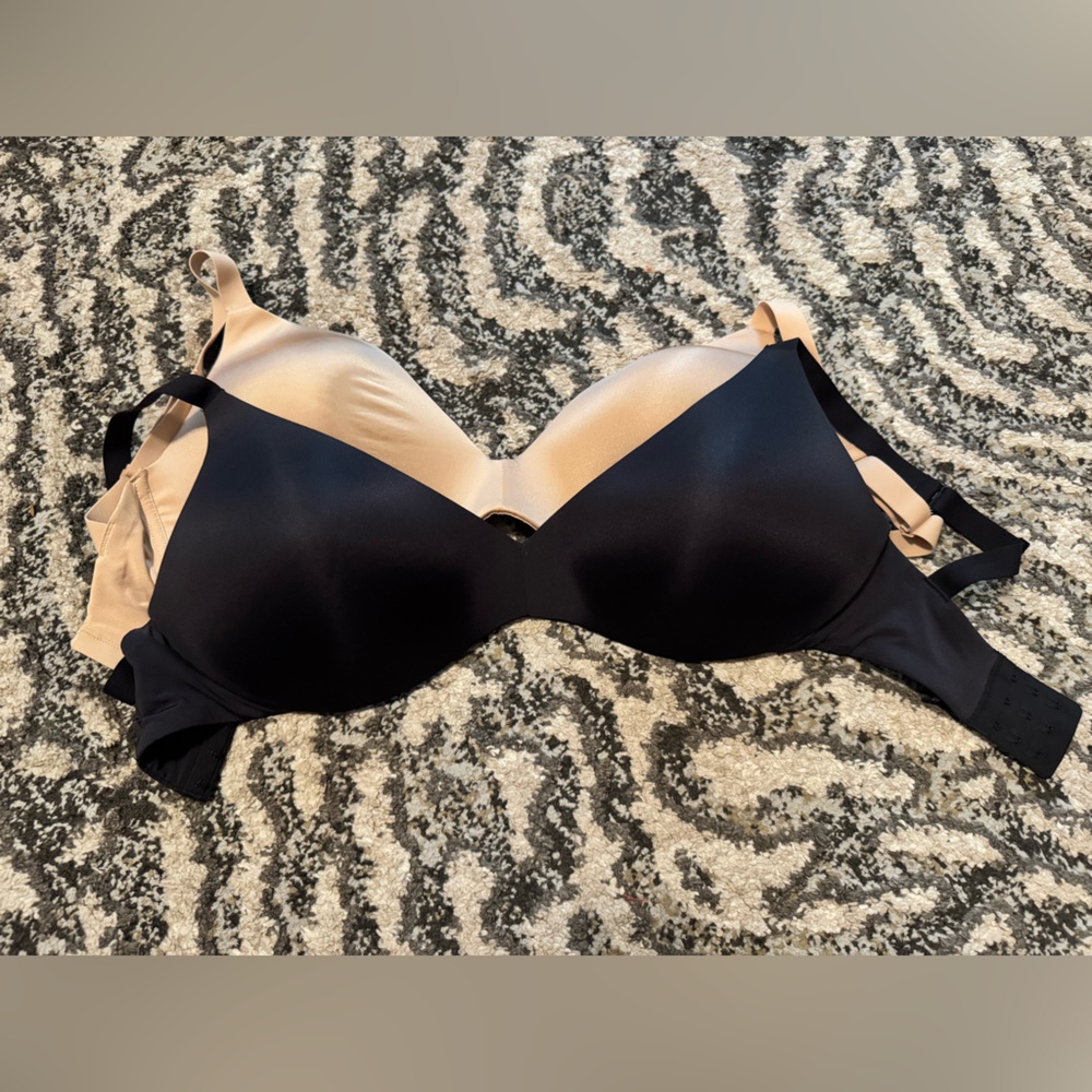 Two Skims Bras black and tan size 34H